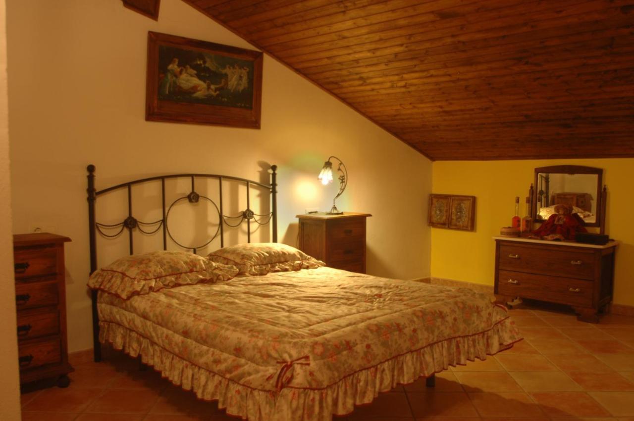 El Romerito Guest House Zalamea la Real Exterior photo